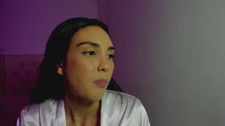 SoyLili's Streamate show and profile