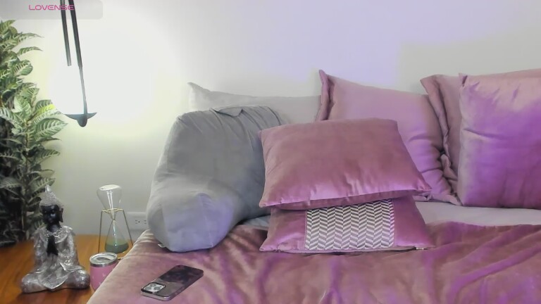 GingerSun's Streamate show and profile