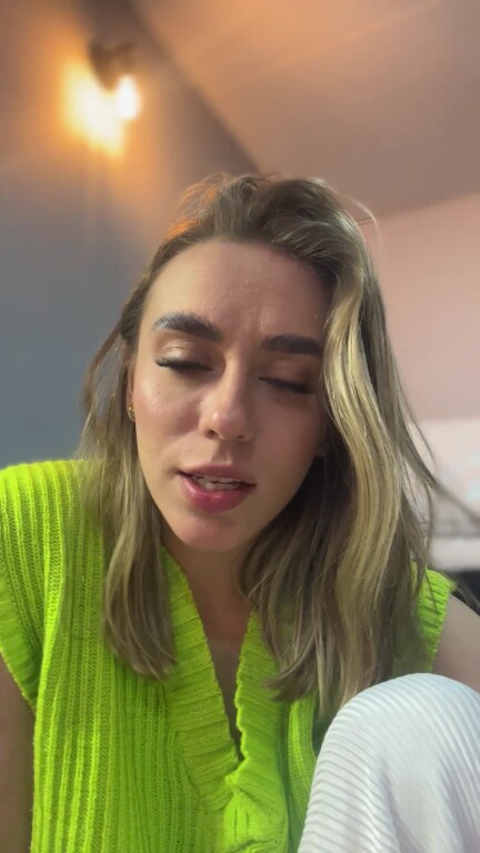 MadisonReeds's Streamate show and profile