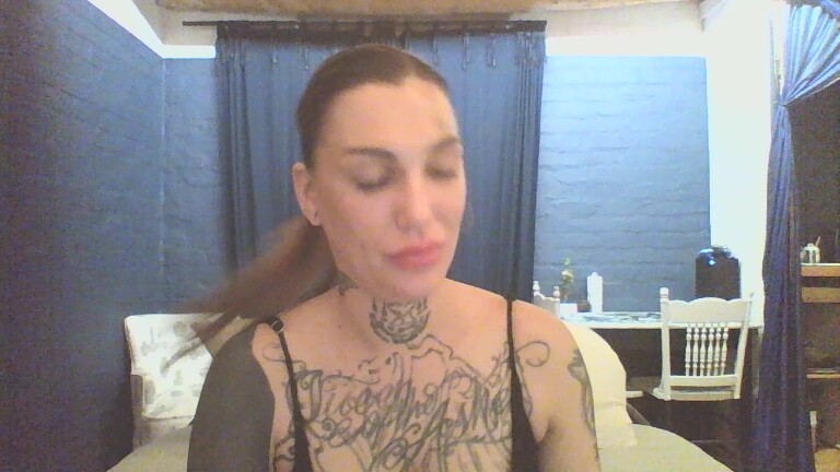 AshleyArcana's Streamate show and profile