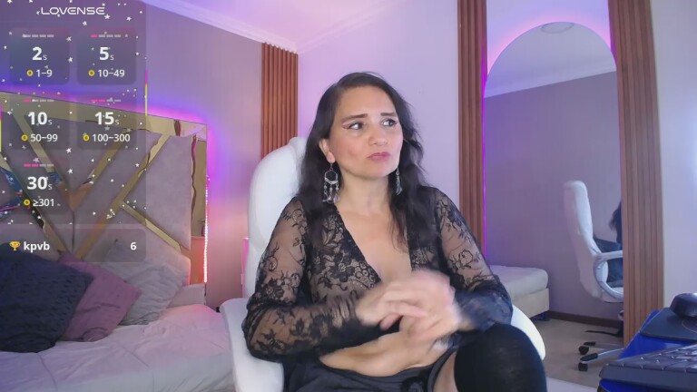 Alexxa_Moon's Streamate show and profile