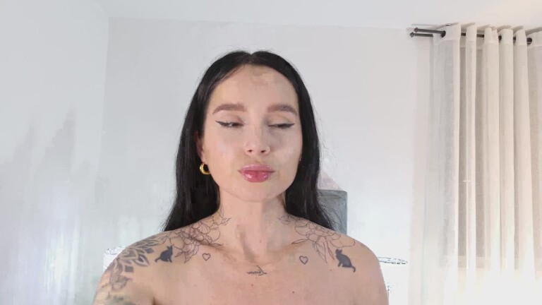 Sweetssinn's Streamate show and profile