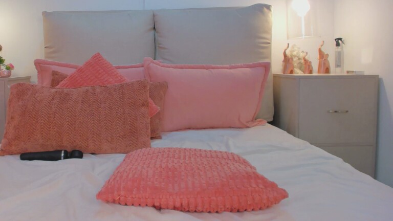 CalipsoGrey's Streamate show and profile