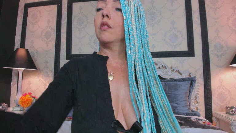 MadisonBecker's Streamate show and profile