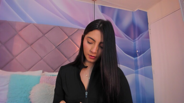 ViolletaRosse's Streamate show and profile