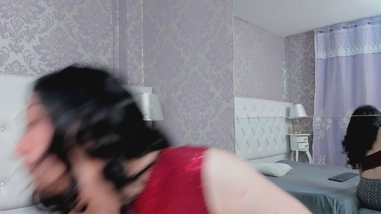 ninaromanova's Streamate show and profile