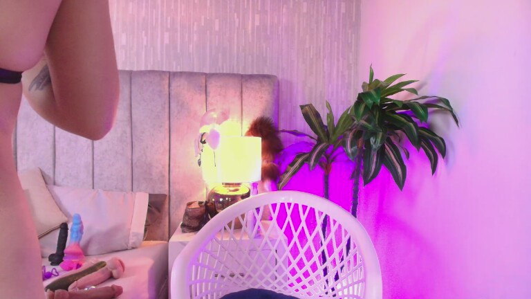 Tessalove_606's Streamate show and profile