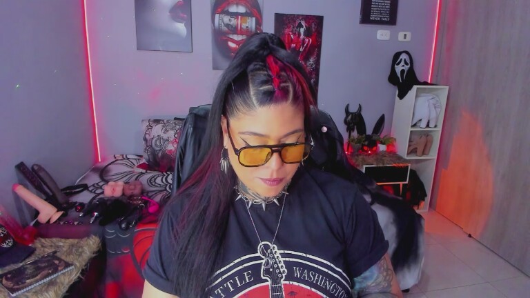 veronika_metalstar's Streamate show and profile