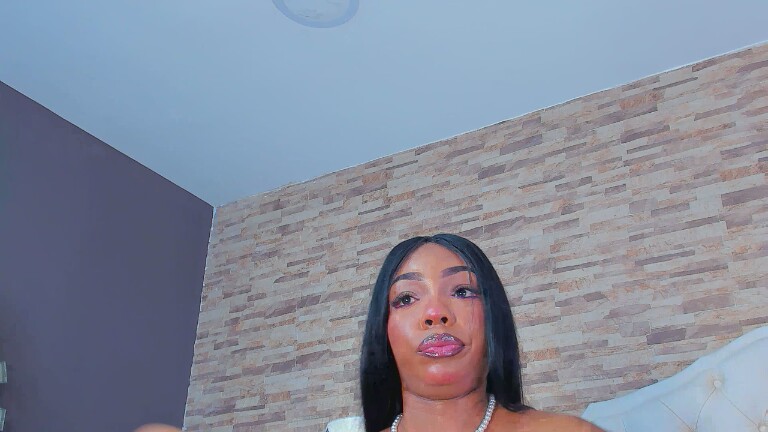 AnnyDuque's Streamate show and profile