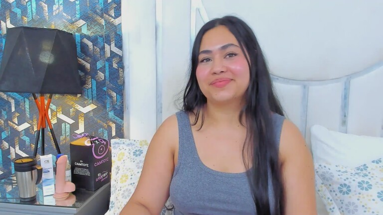 SophieRain's Streamate show and profile