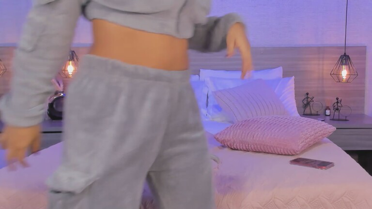 Emily_Marlow's Streamate show and profile