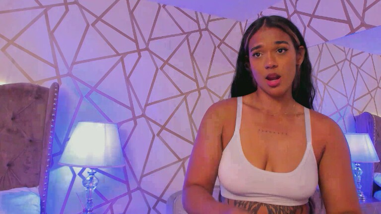 SaschaFit's Streamate show and profile