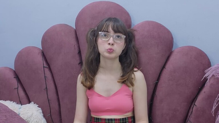 ISABELLAJHONS's Streamate show and profile