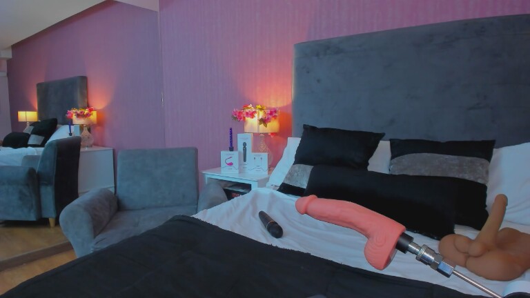 TinaClaytoon's Streamate show and profile