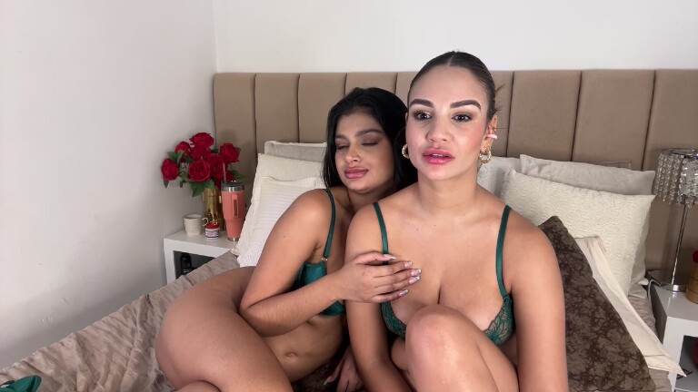 Lia_Brooks's Streamate show and profile
