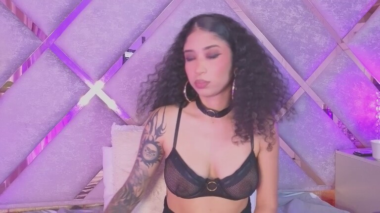 Lanna_Jhonson's Streamate show and profile