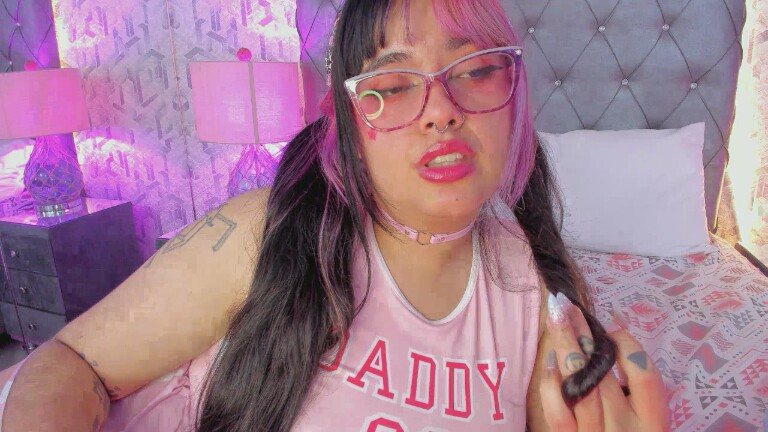 MaddieWaves's Streamate show and profile